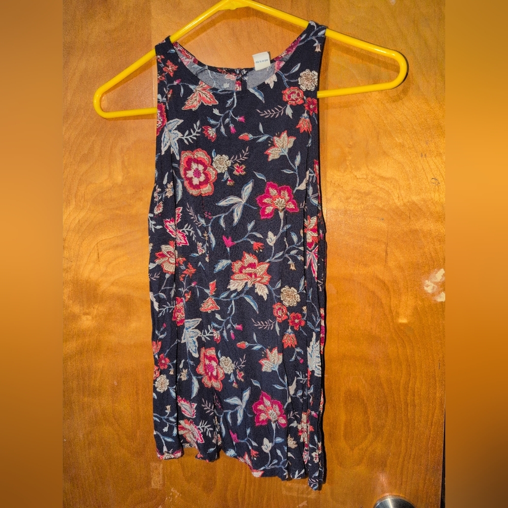 Old Navy Woman's Small Floral Tank Top